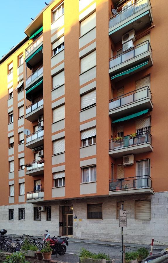 L.Ady Home Bologna Ngoại thất bức ảnh